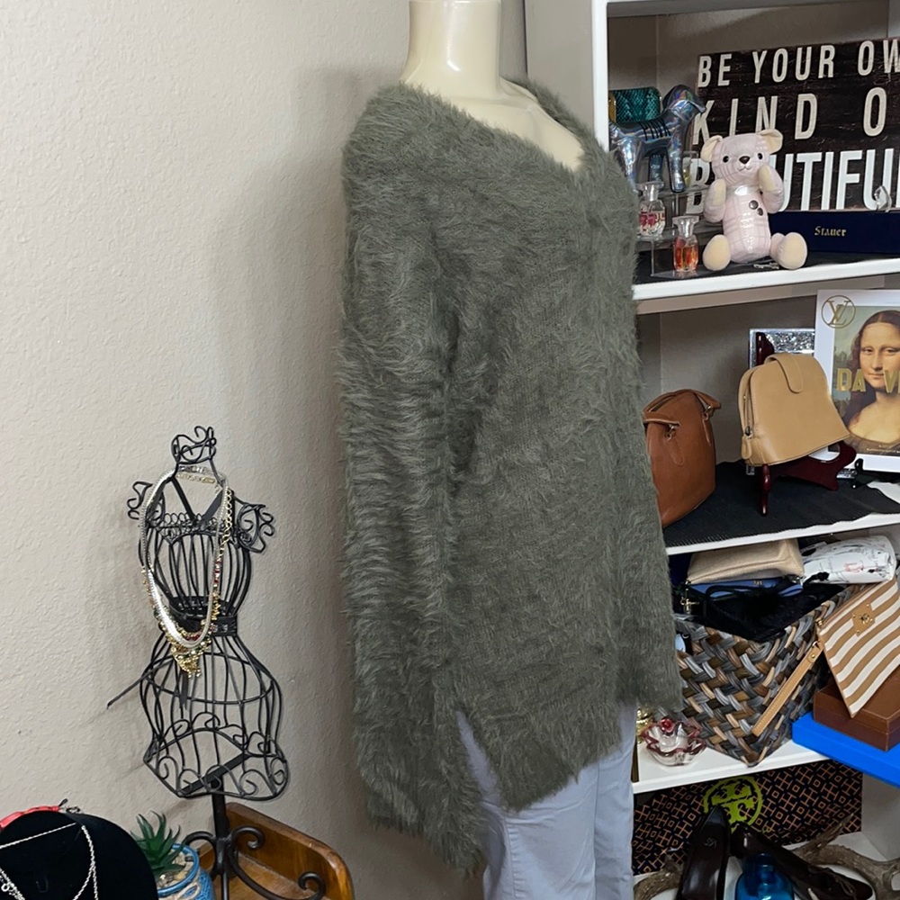 Ruby Moon Soft Green L/Xl Oversized Sweater - image 1